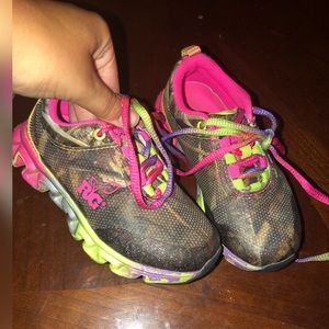 Real tree toddler tennis shoes